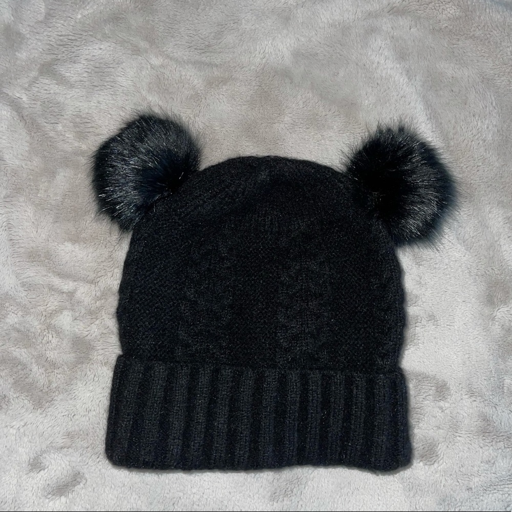 RARE Ariana Grande Moonlight pompom beanie
